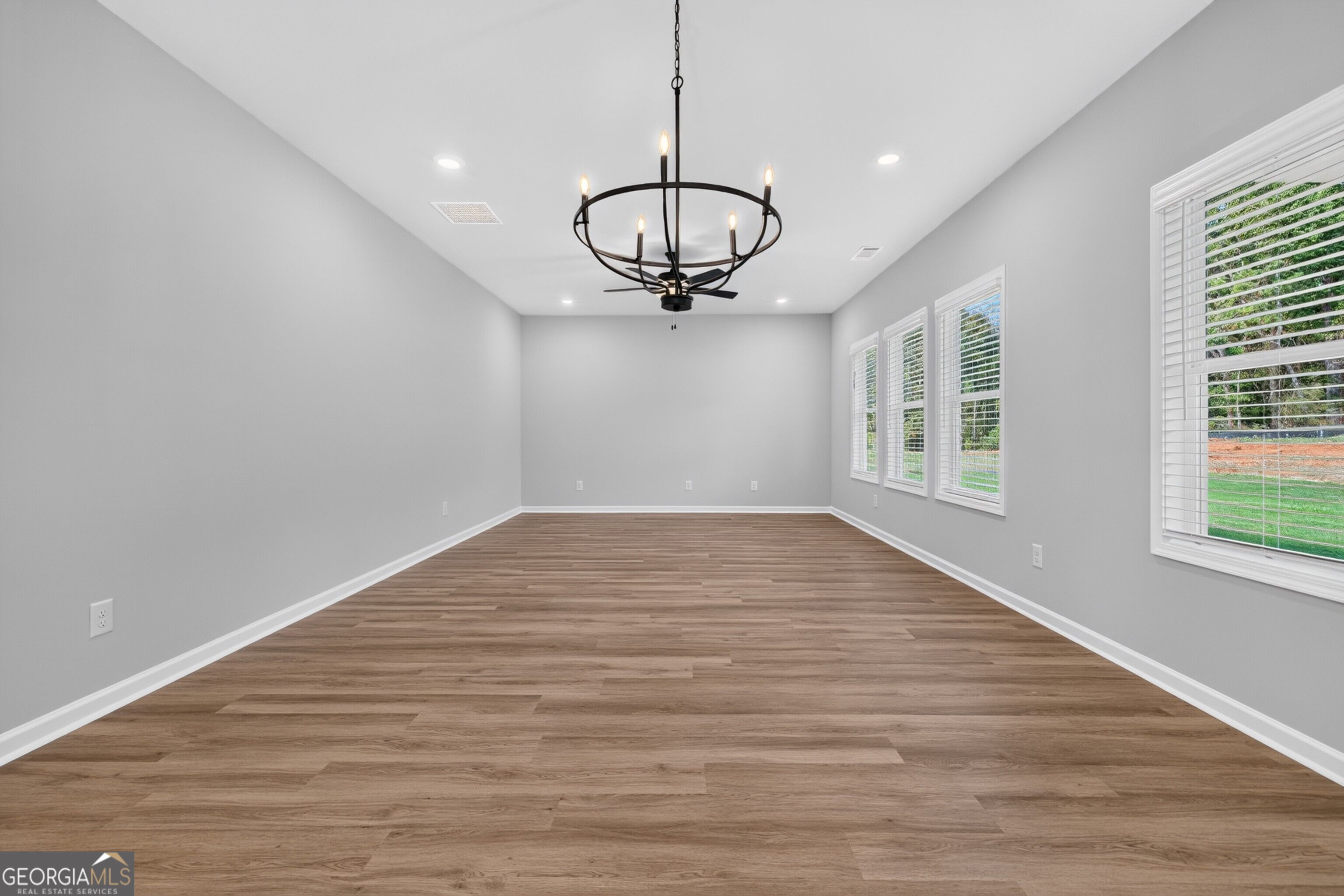 354 Flying Eagle Drive Property Photo 10