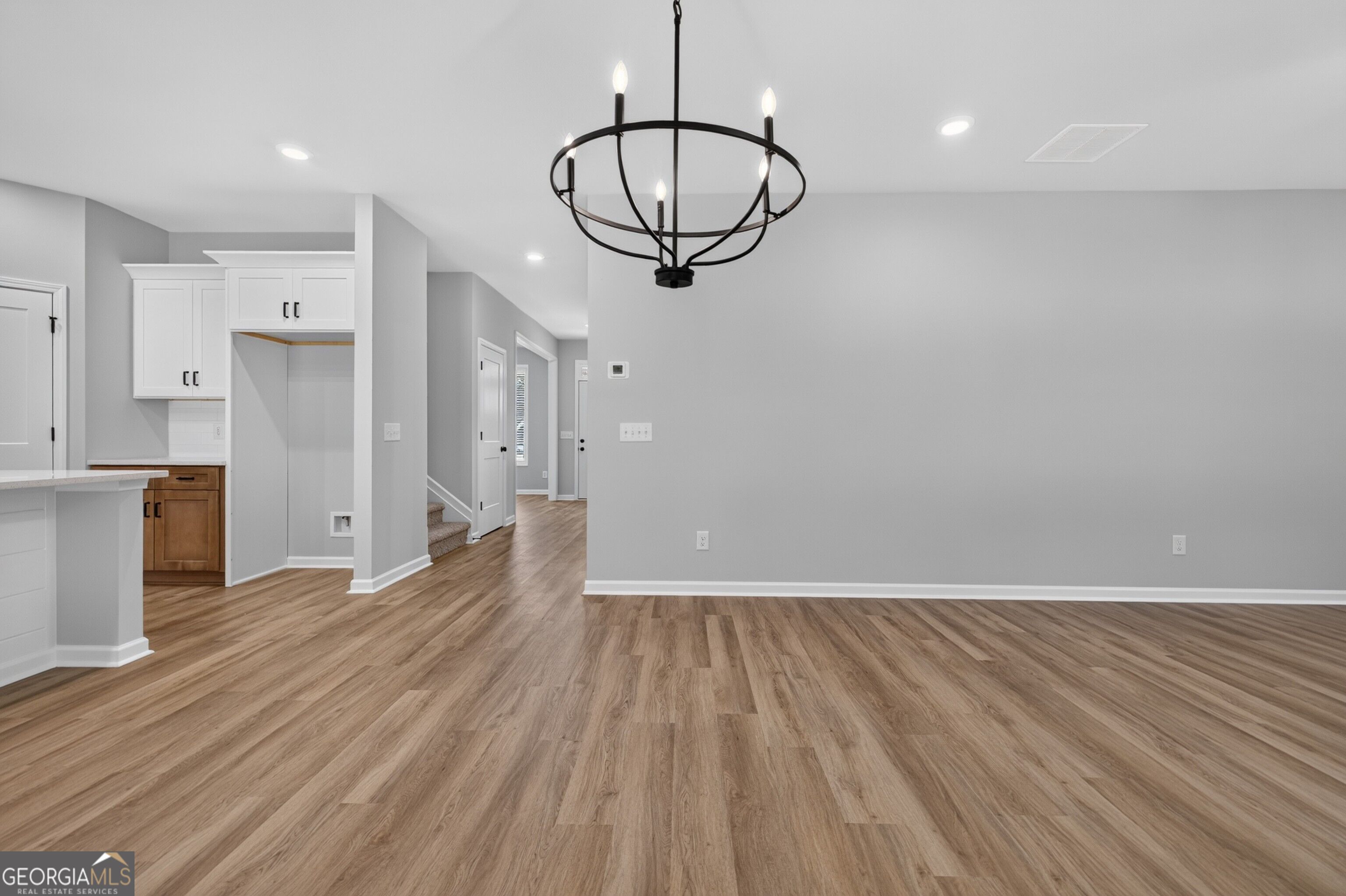 354 Flying Eagle Drive Property Photo 11