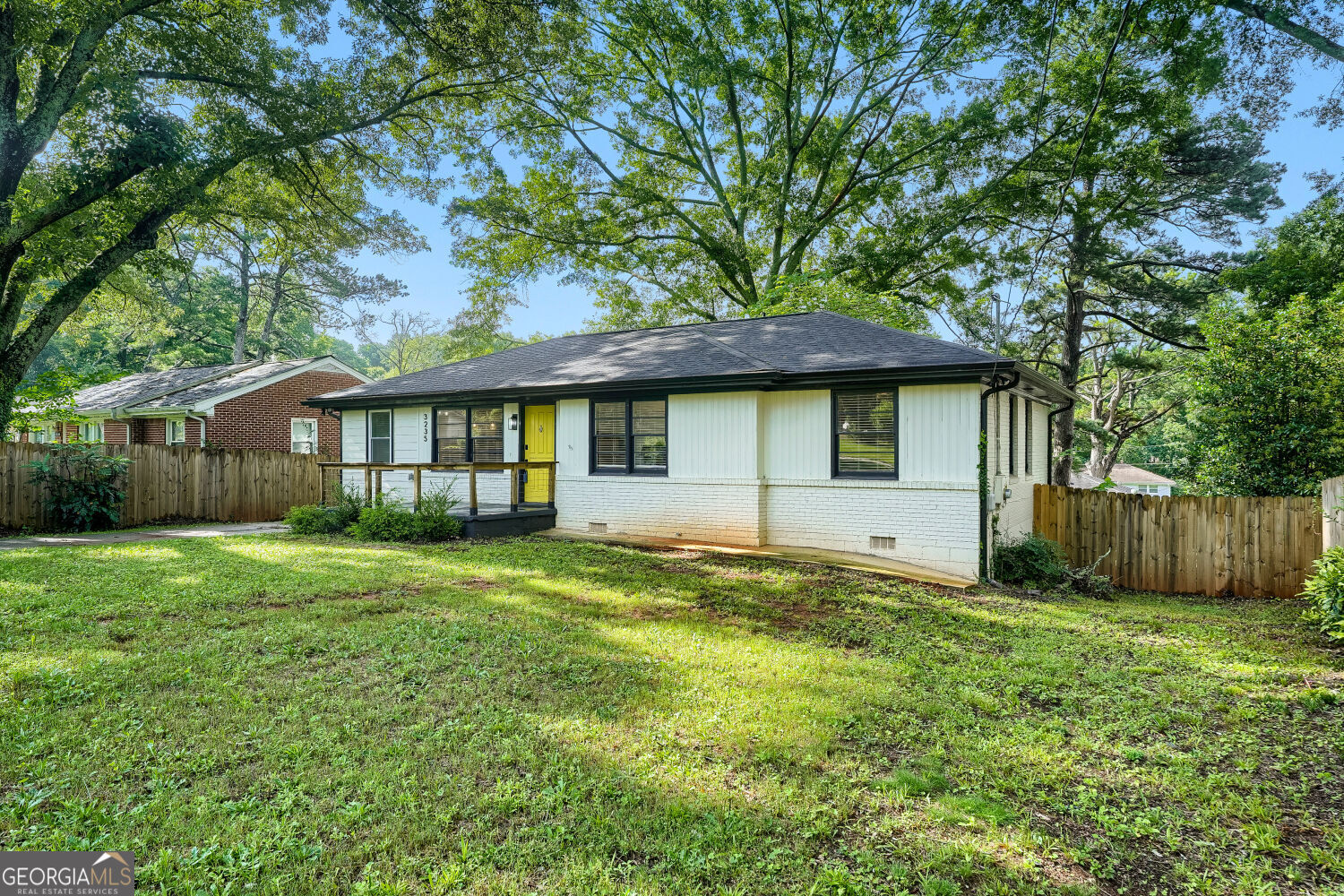 3235 Beech Drive Property Photo 2