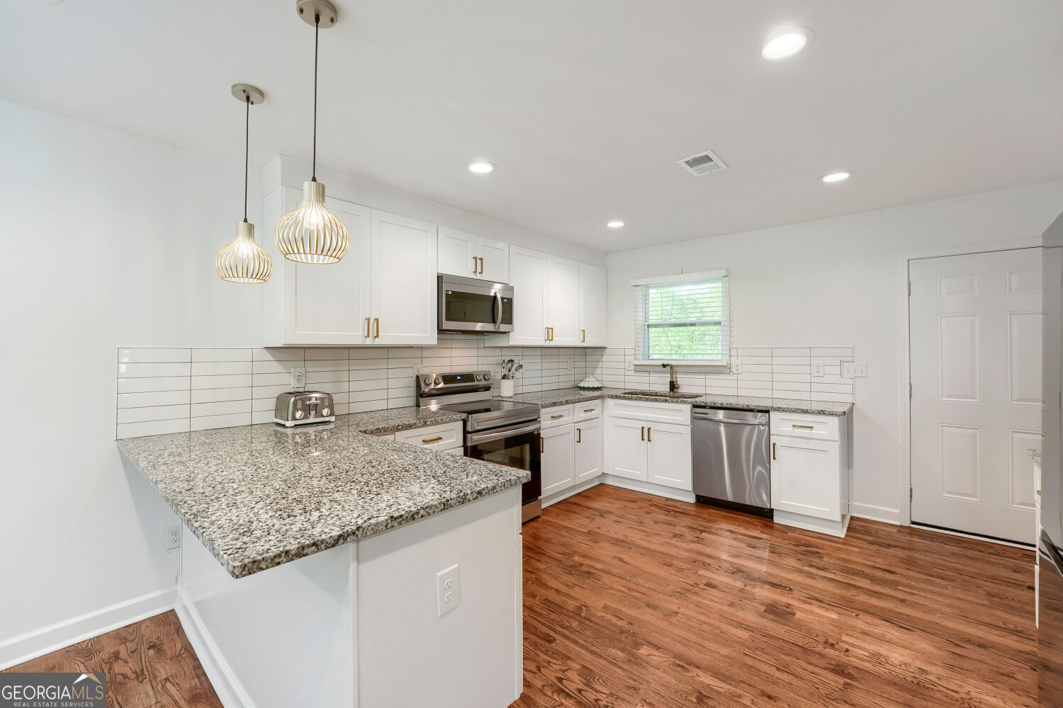 3235 Beech Drive Property Photo 10
