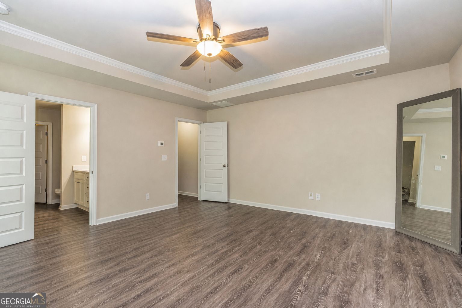 1156 Burgundy Drive Property Photo 19