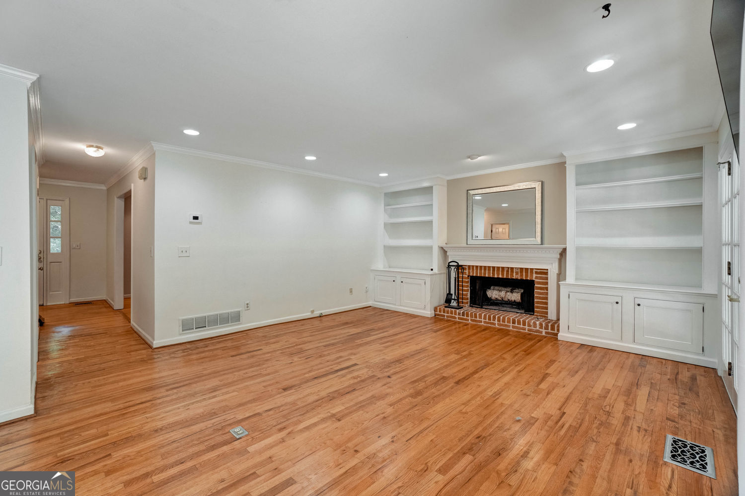 295 Oakmere Road Property Photo 15