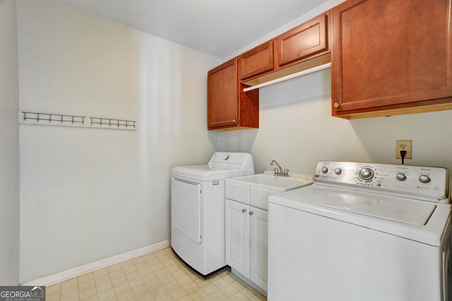 295 Oakmere Road Property Photo 20