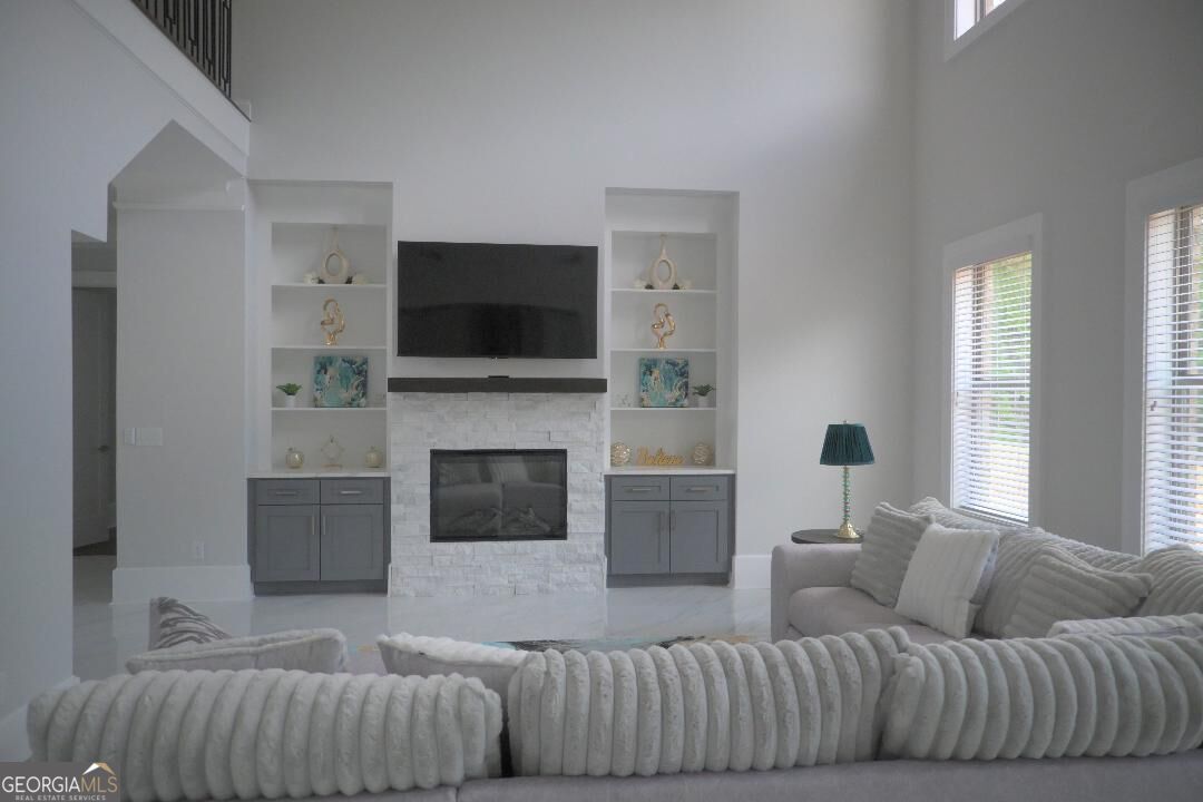 4229 Giverney Boulevard Property Photo 4