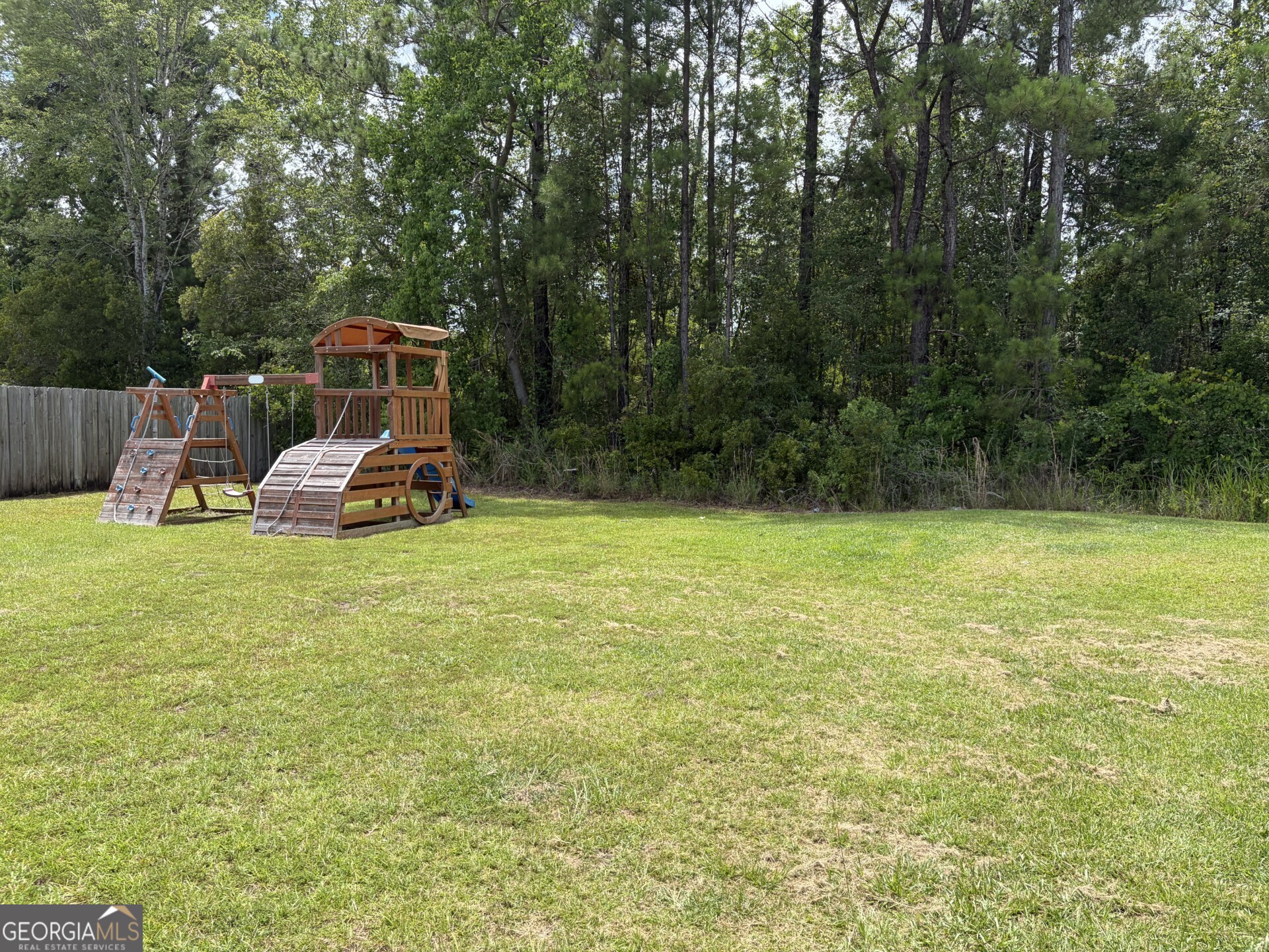 135 Galloway Drive Property Photo 17