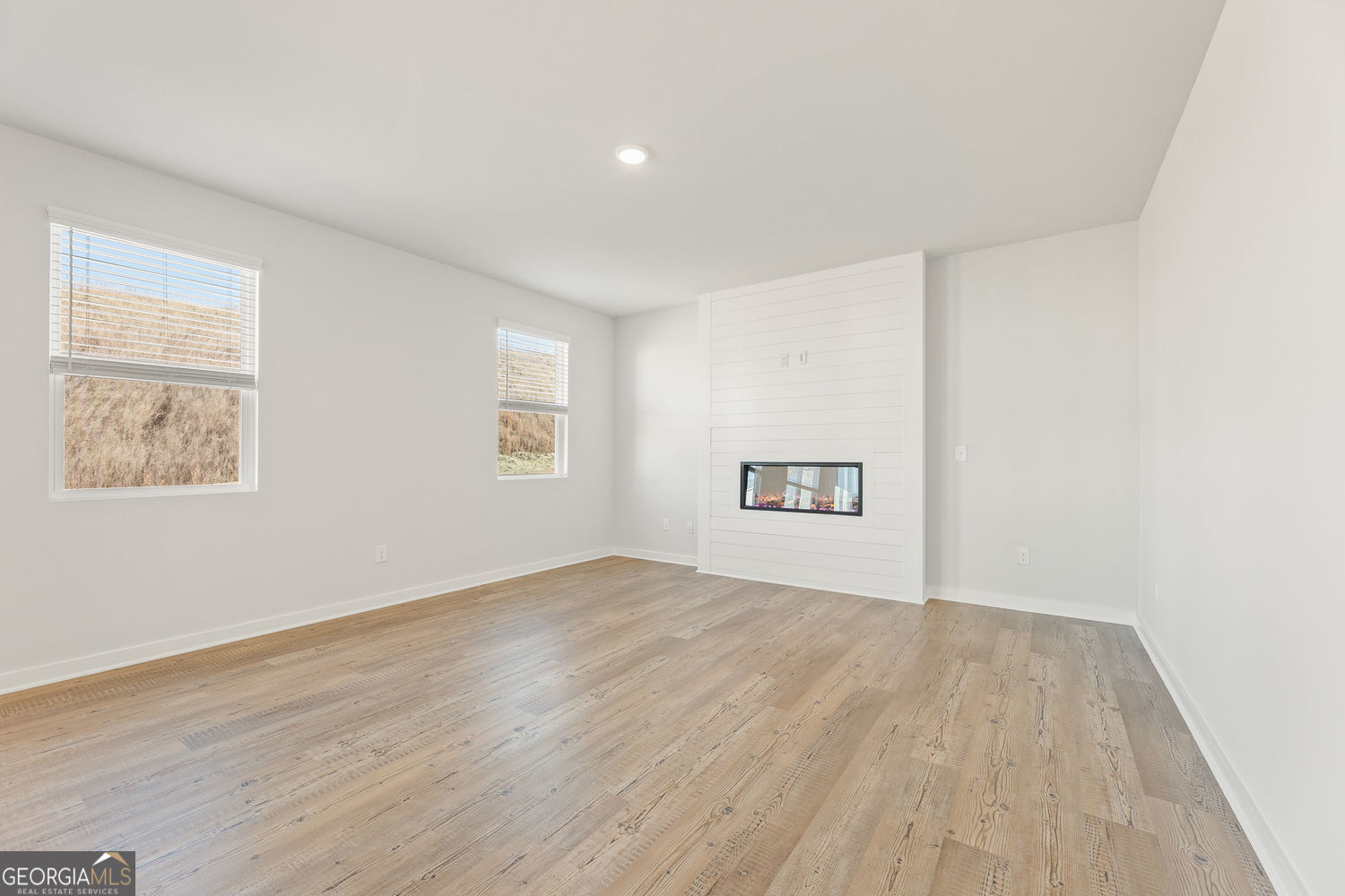 8038 Dickens Drive Property Photo 8