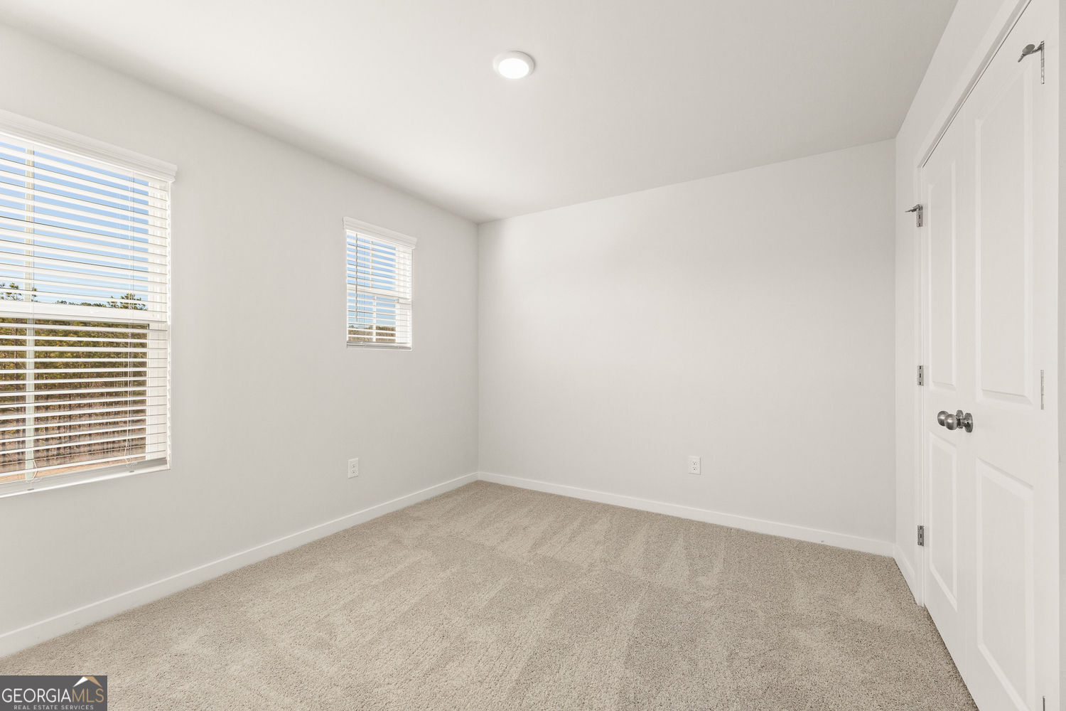 8038 Dickens Drive Property Photo 12