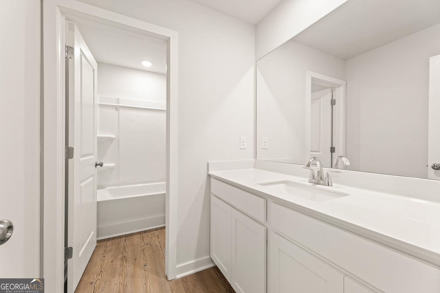 8038 Dickens Drive Property Photo 13