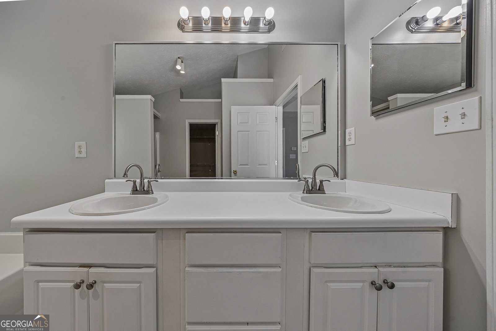 4283 Monticello Way Nw Property Photo 27