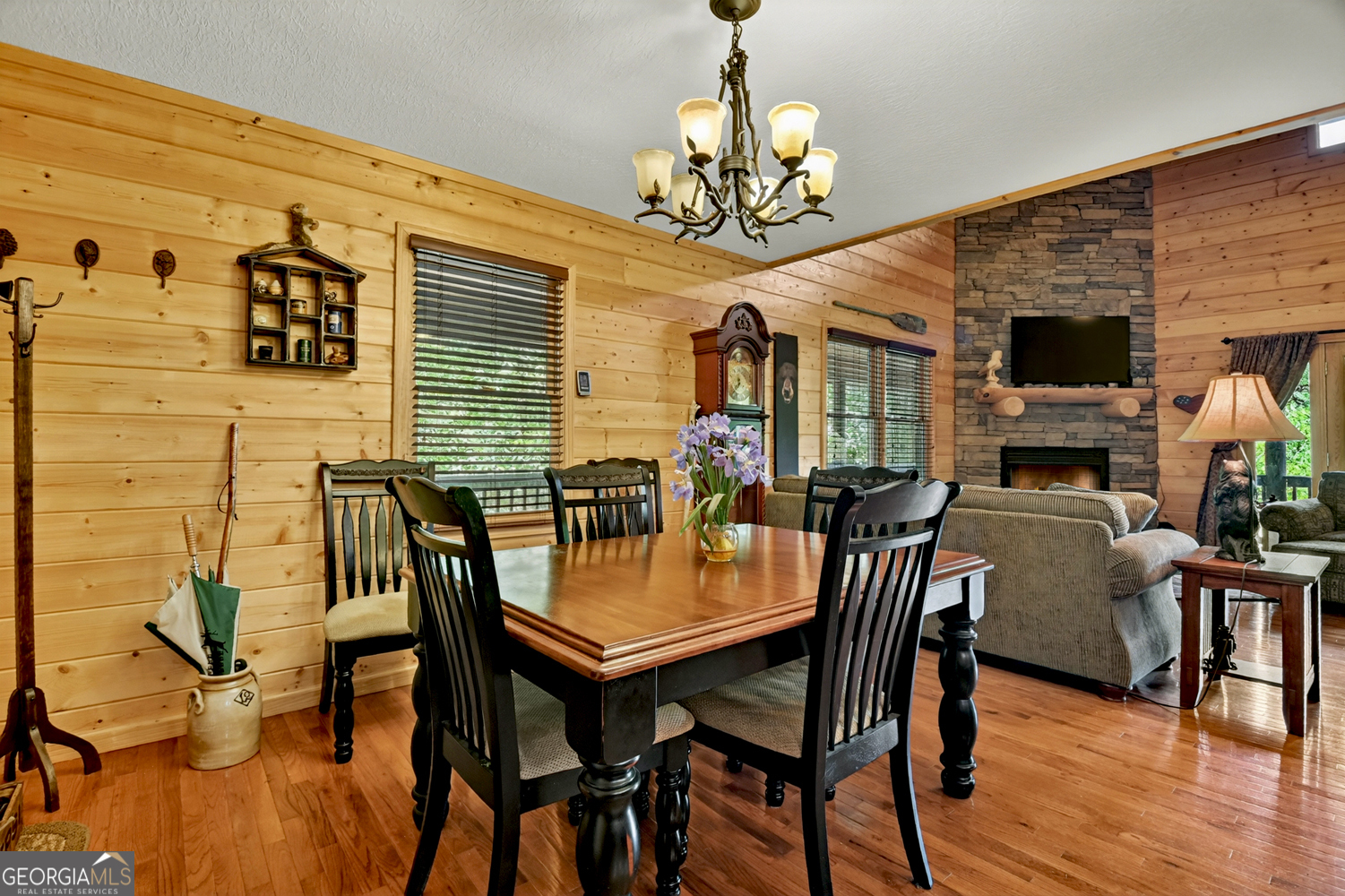603 Ashley Drive Property Photo 16