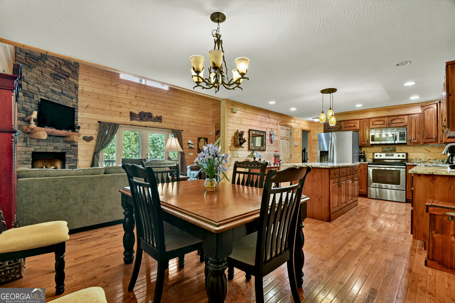 603 Ashley Drive Property Photo 17