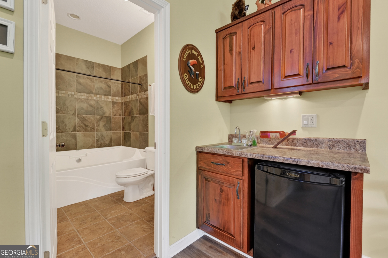 603 Ashley Drive Property Photo 40