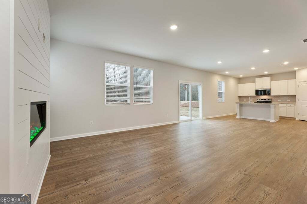 8031 Dickens Drive Property Photo 5