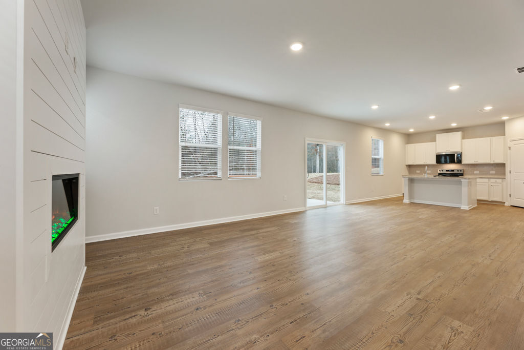 8031 Dickens Drive Property Photo 12