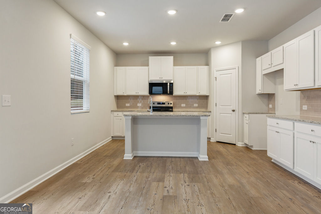 8031 Dickens Drive Property Photo 16