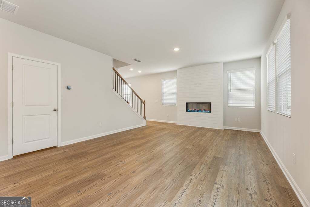 8039 Dickens Drive Property Photo 5
