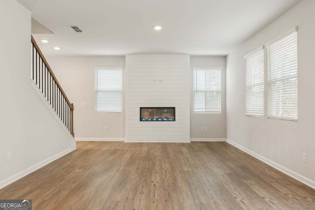 8039 Dickens Drive Property Photo 6