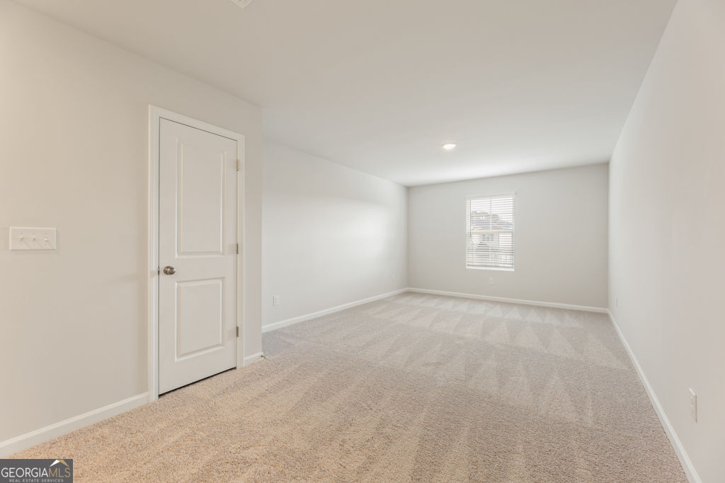 8039 Dickens Drive Property Photo 14