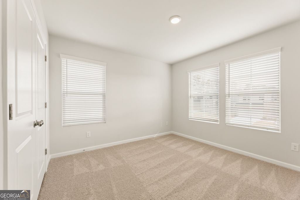 8039 Dickens Drive Property Photo 17