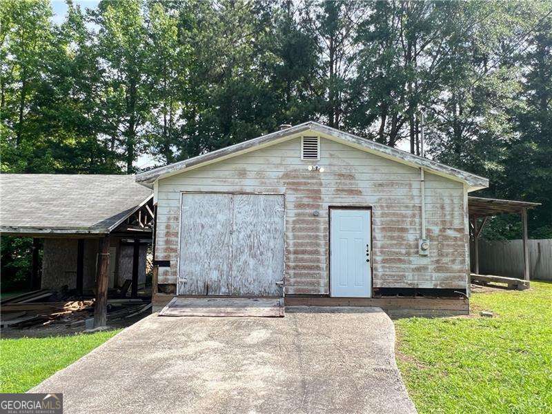 340 Womack Avenue Property Photo 5
