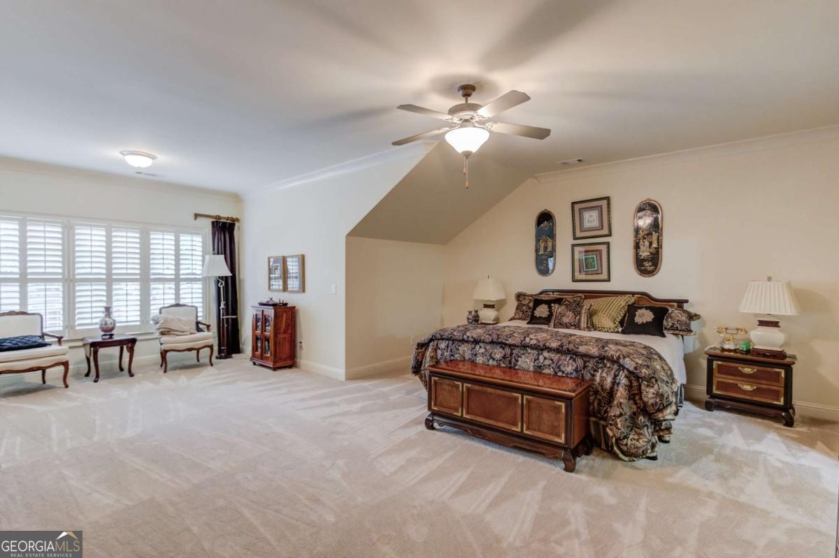 10853 Enclave Lane Property Photo 4