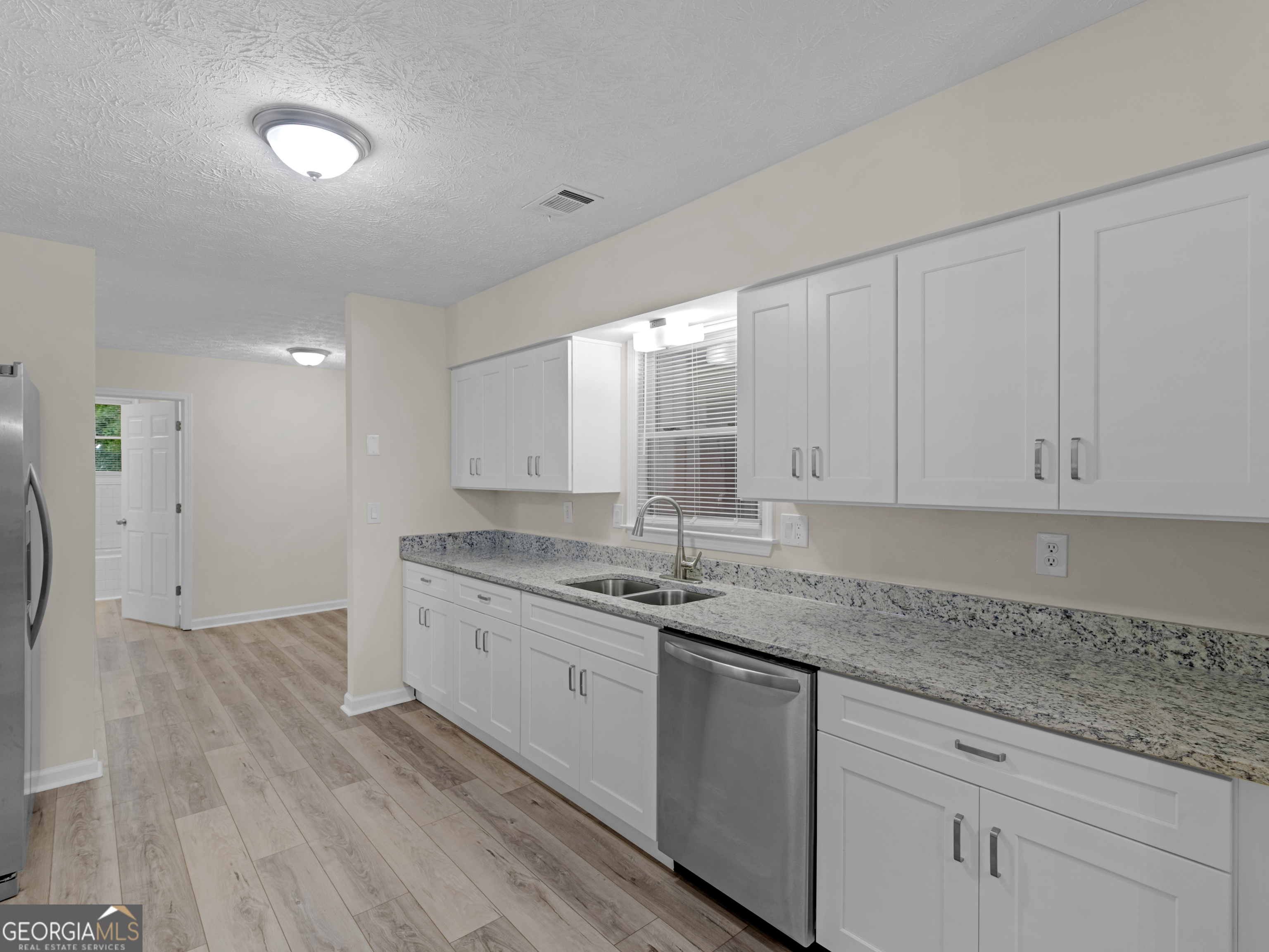 100 Kim Trail Property Photo 8