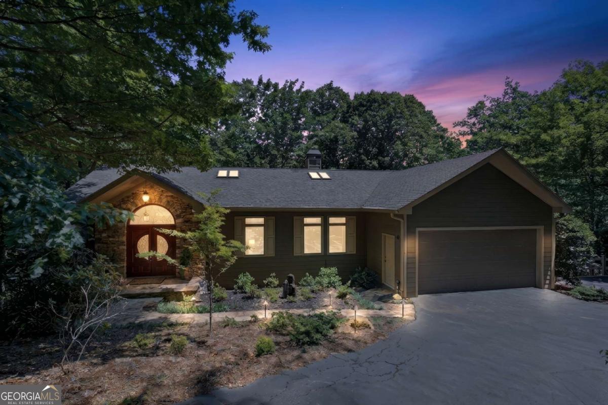 532 Cherokee Trail Property Photo 1