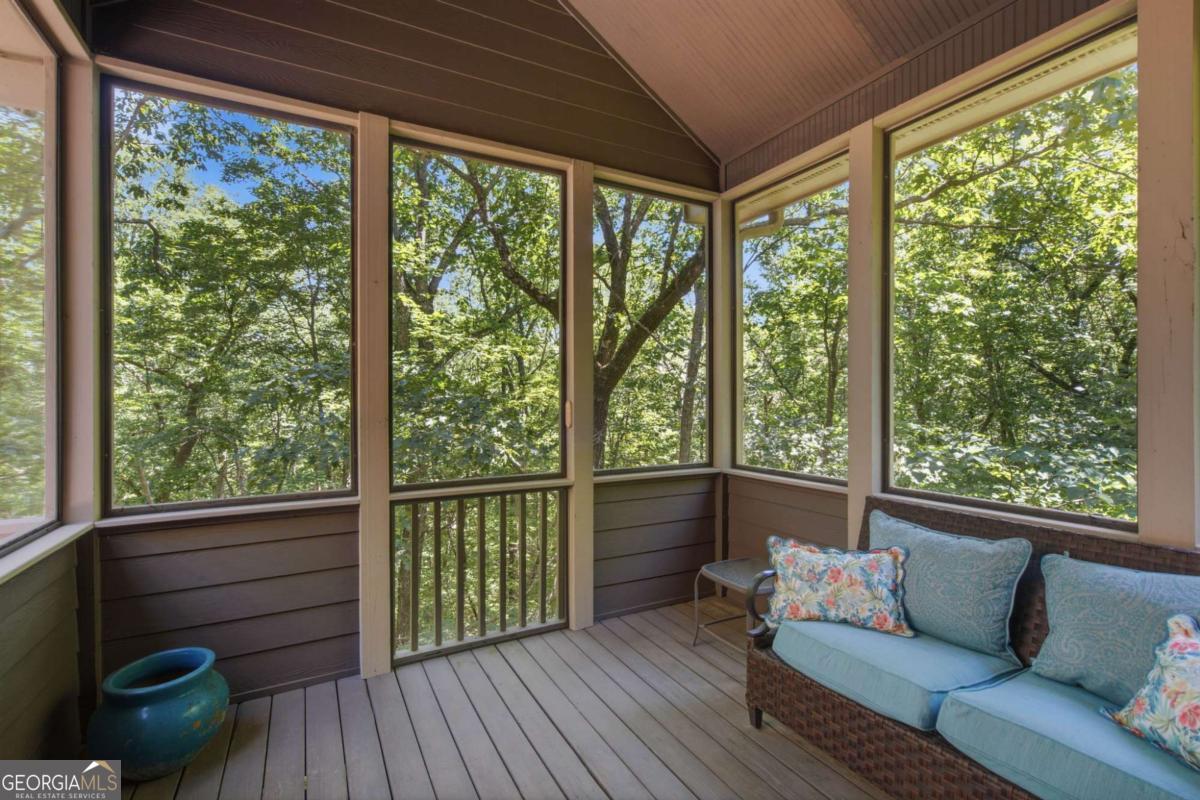 532 Cherokee Trail Property Photo 19