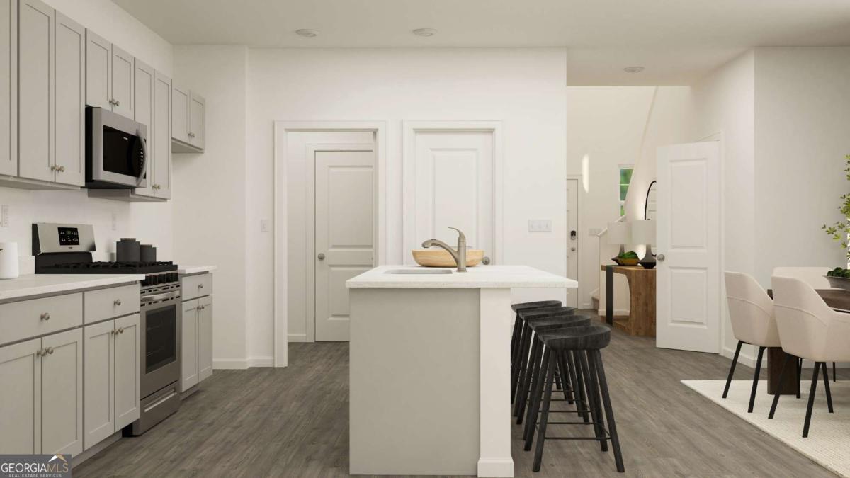 1801 Holmsey Circle Se Property Photo 4