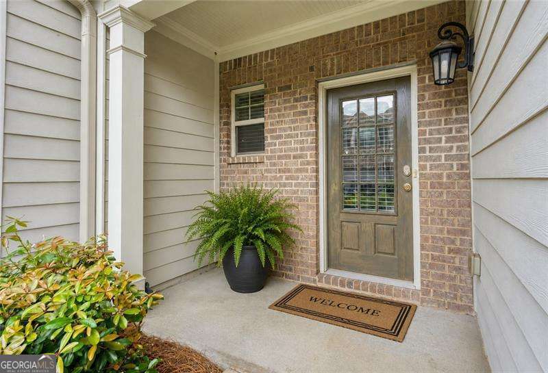 2593 Kenwood Glen Terrace Property Photo 3