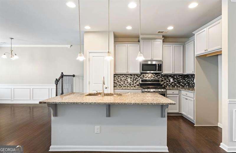 2593 Kenwood Glen Terrace Property Photo 4