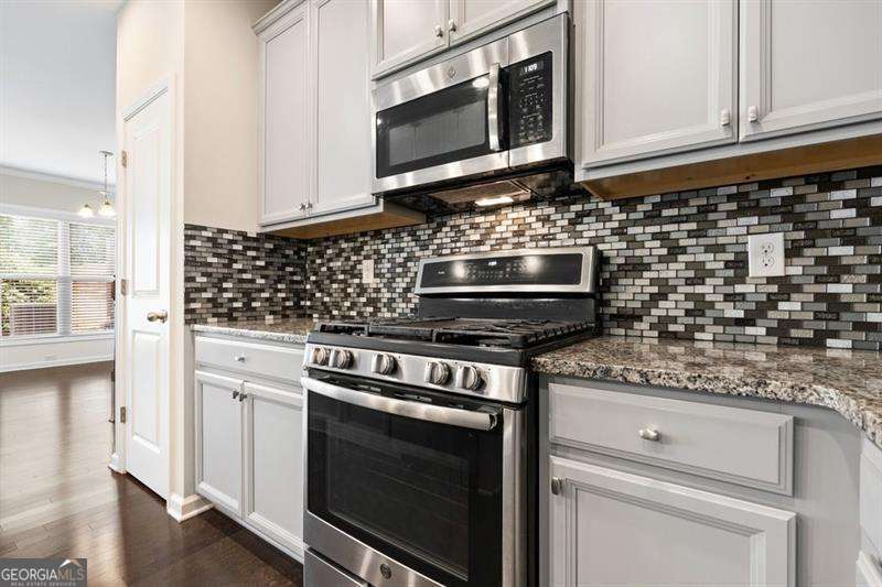 2593 Kenwood Glen Terrace Property Photo 6