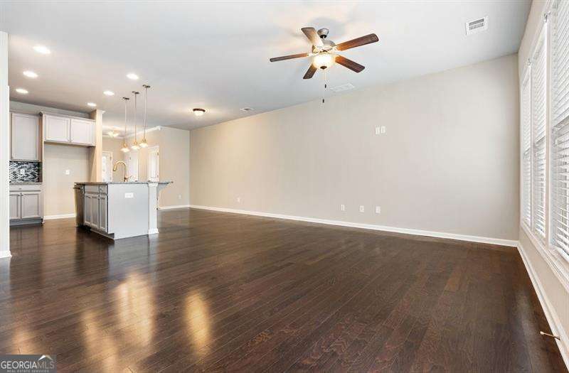 2593 Kenwood Glen Terrace Property Photo 10