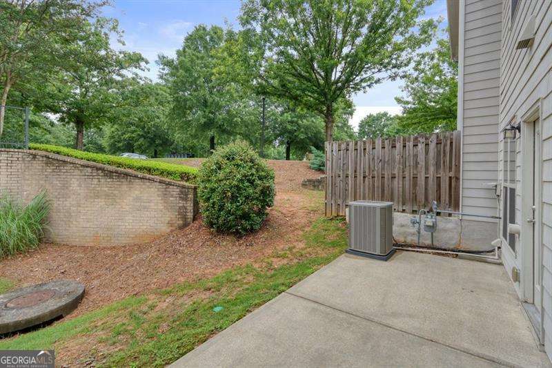 2593 Kenwood Glen Terrace Property Photo 24