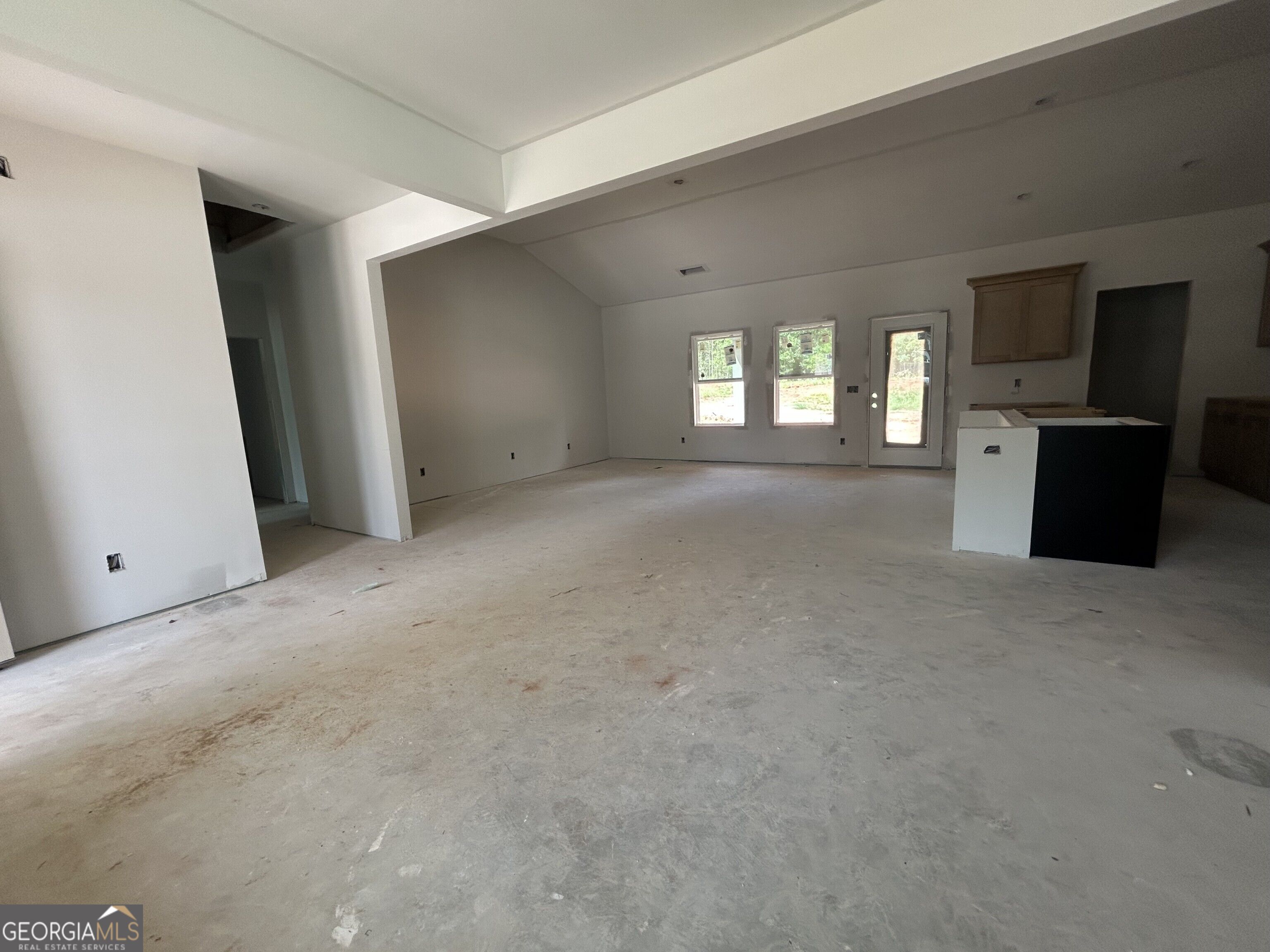 334 Flying Eagle Drive Property Photo 3