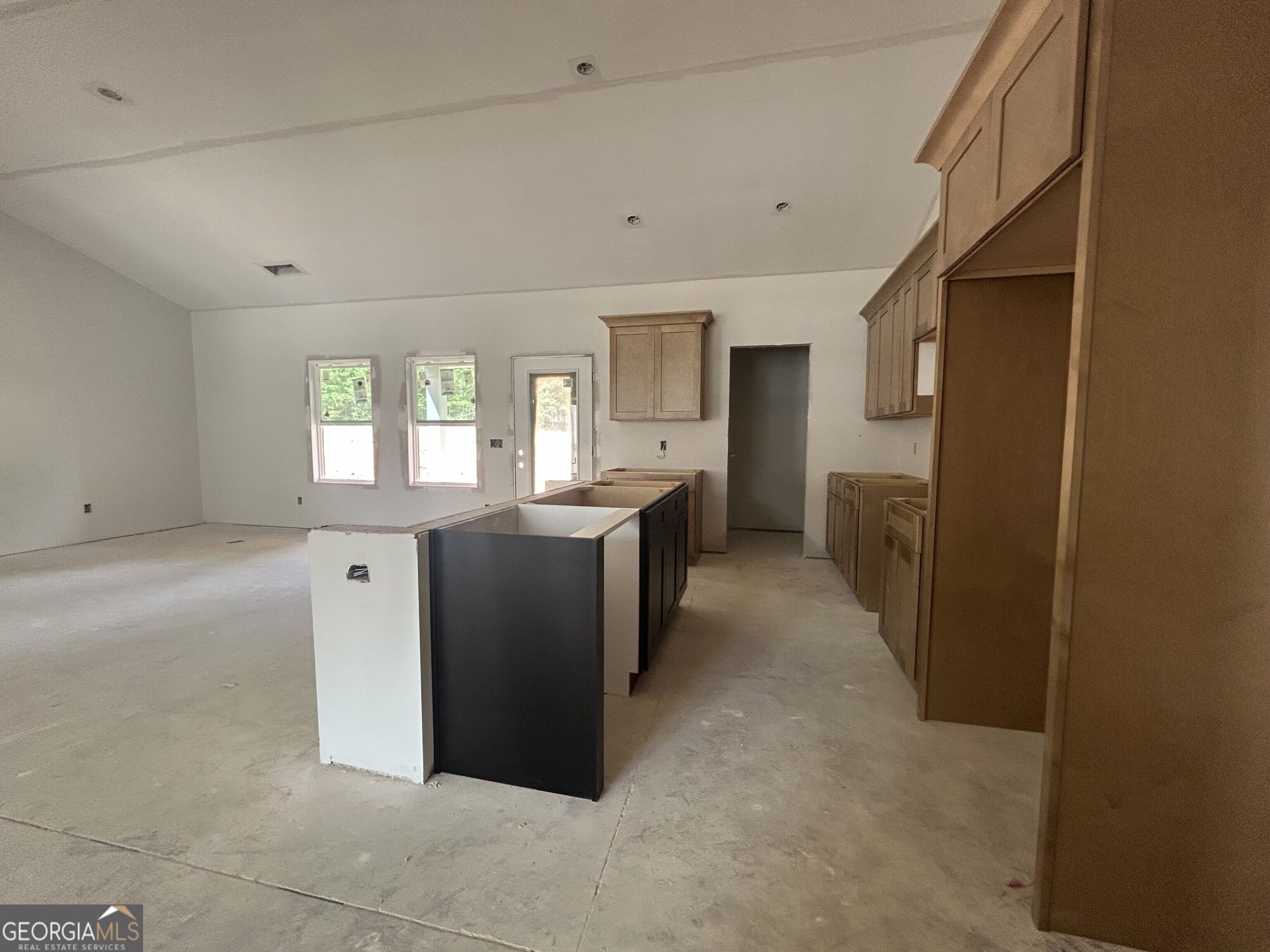 334 Flying Eagle Drive Property Photo 4