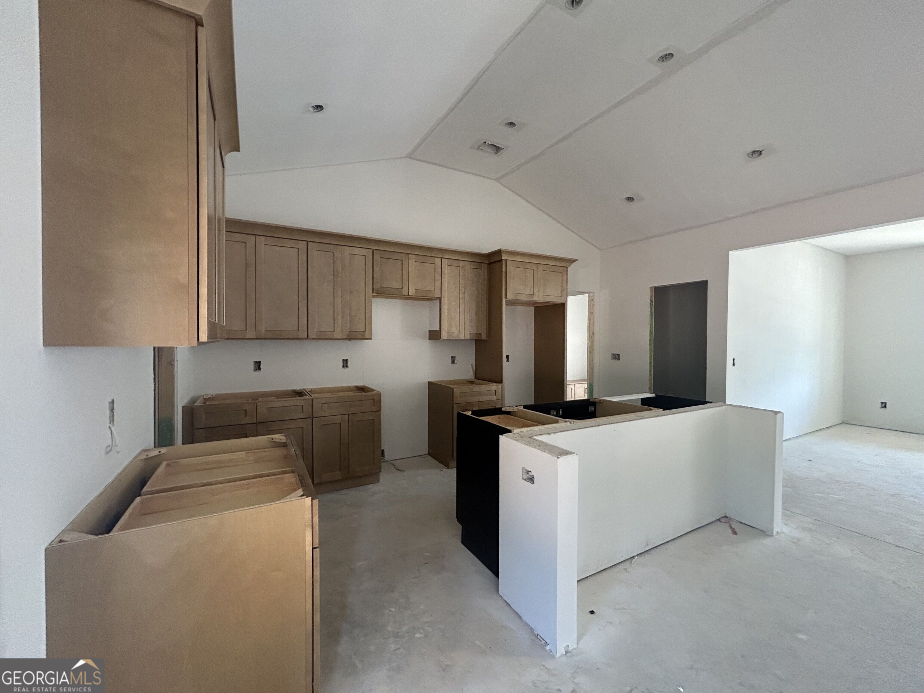 334 Flying Eagle Drive Property Photo 5