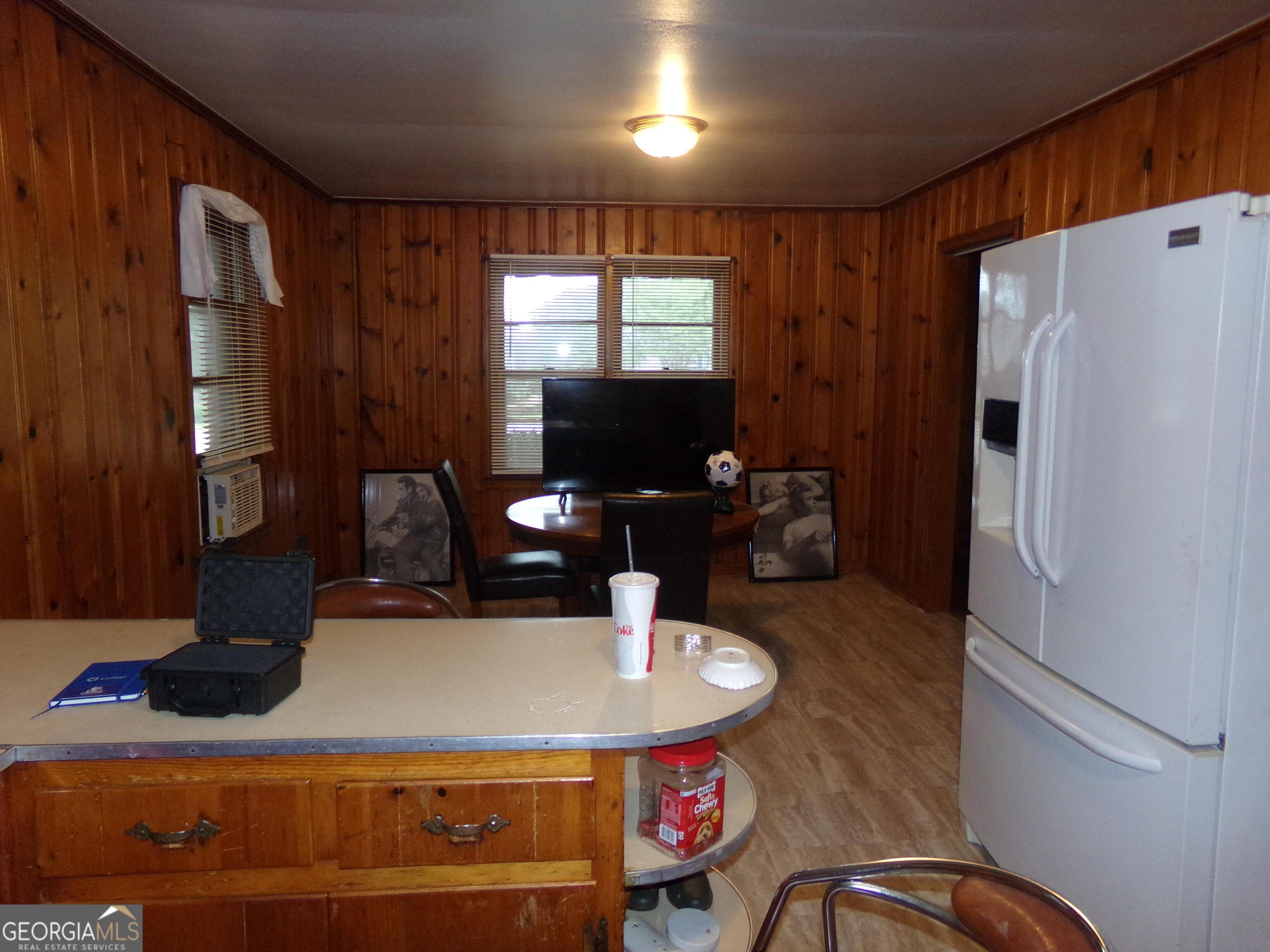 2041 Austell Road Sw Property Photo 3