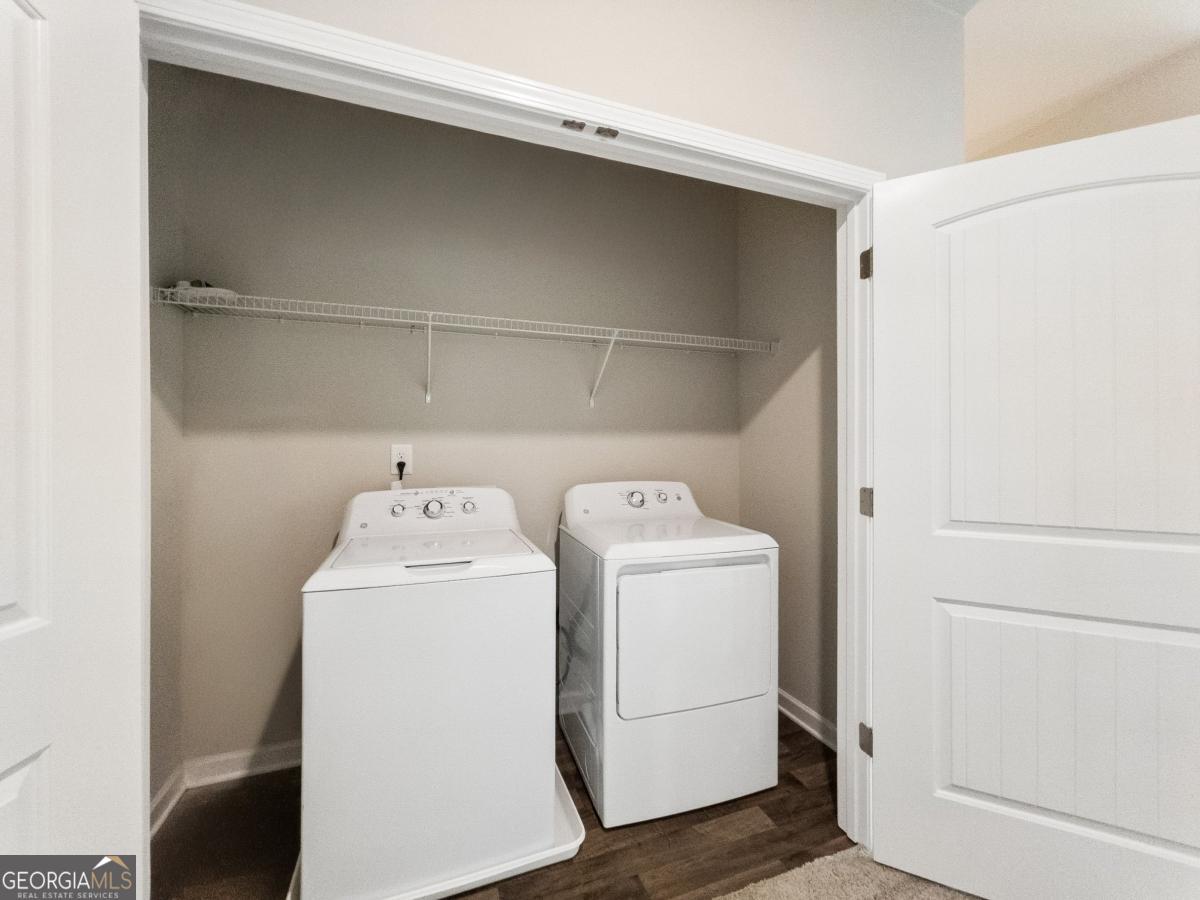 1272 Towne Square Court Property Photo 18