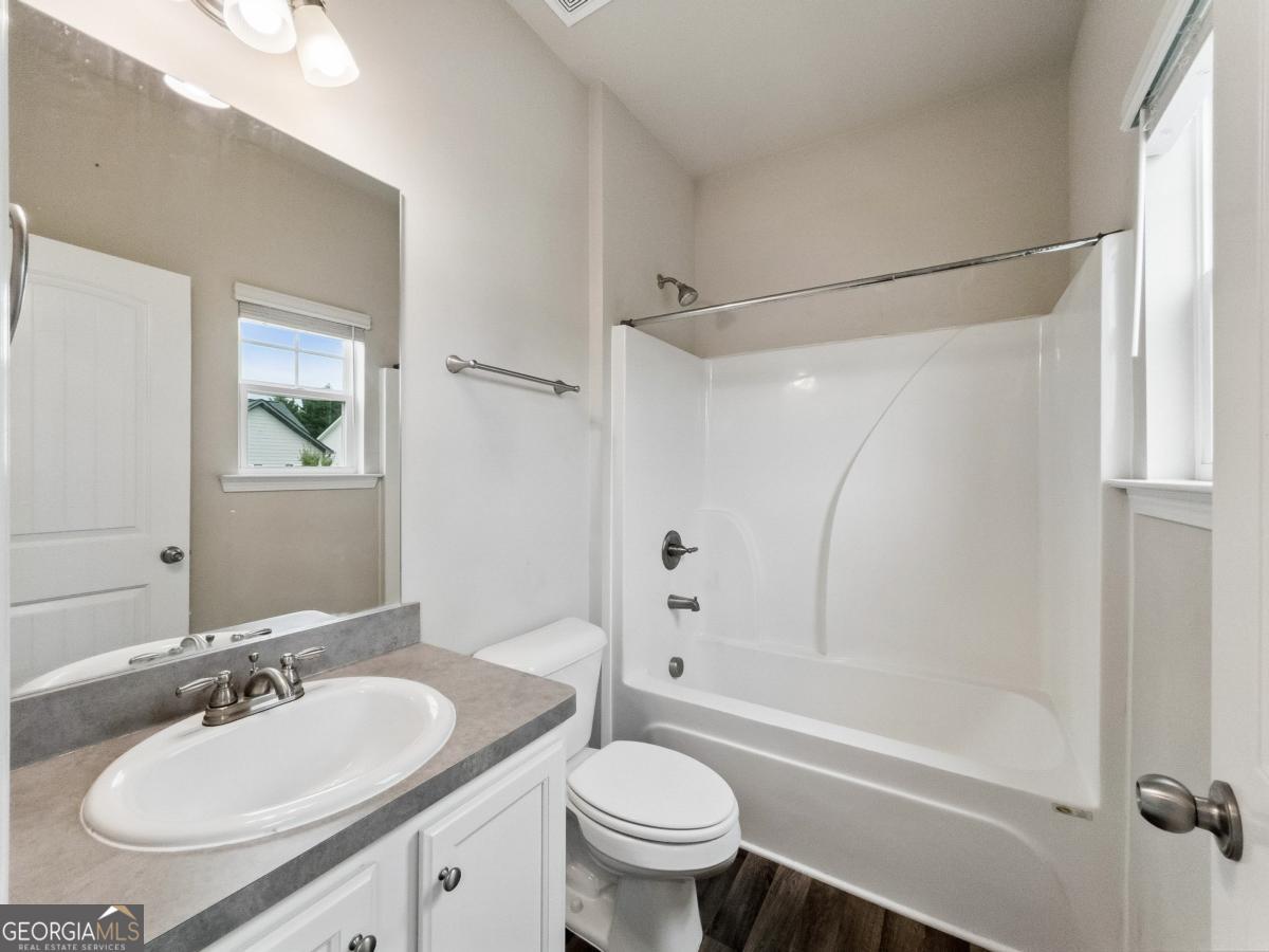 1272 Towne Square Court Property Photo 26