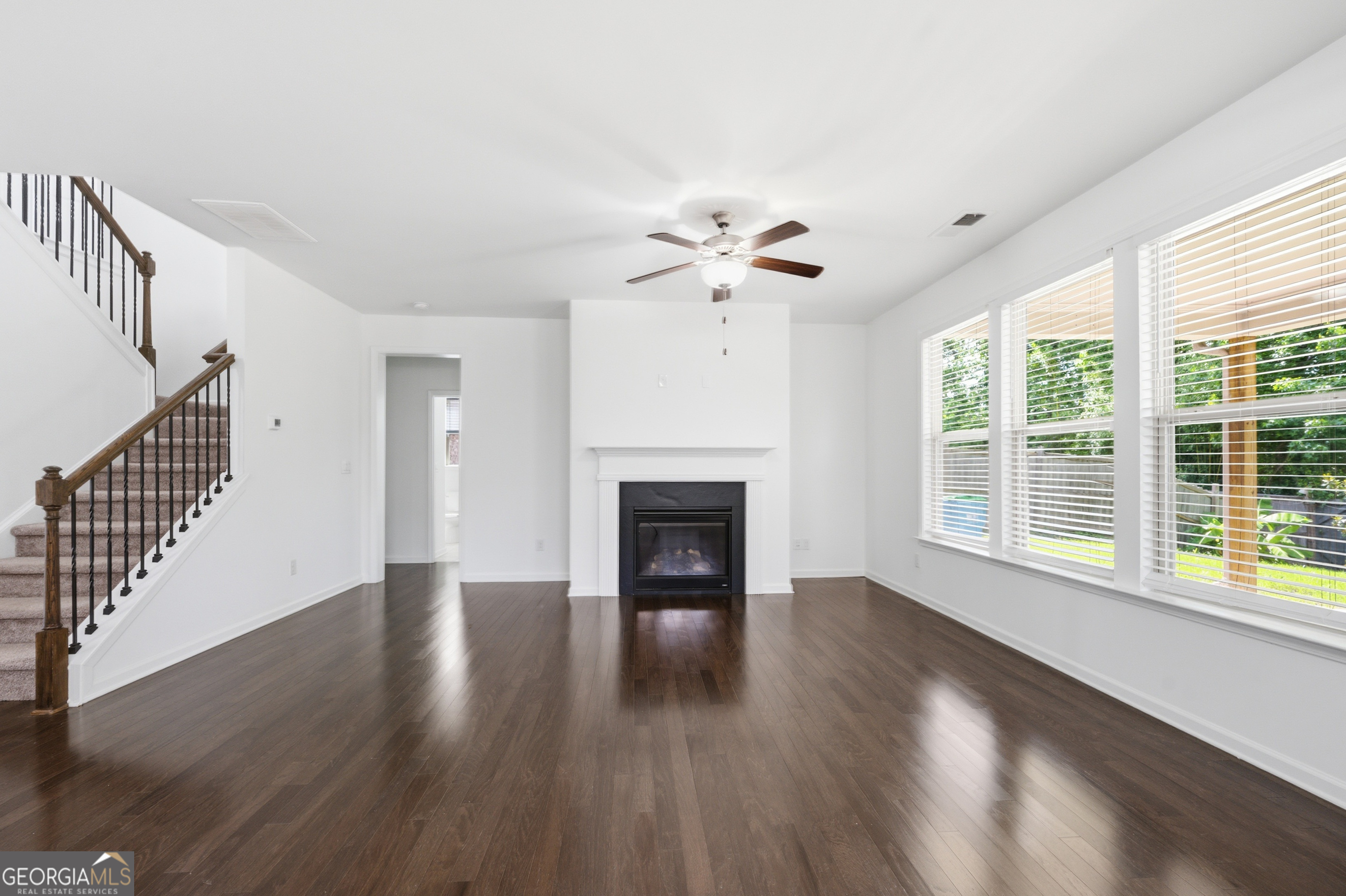 4531 Claiborne Court Property Photo 2