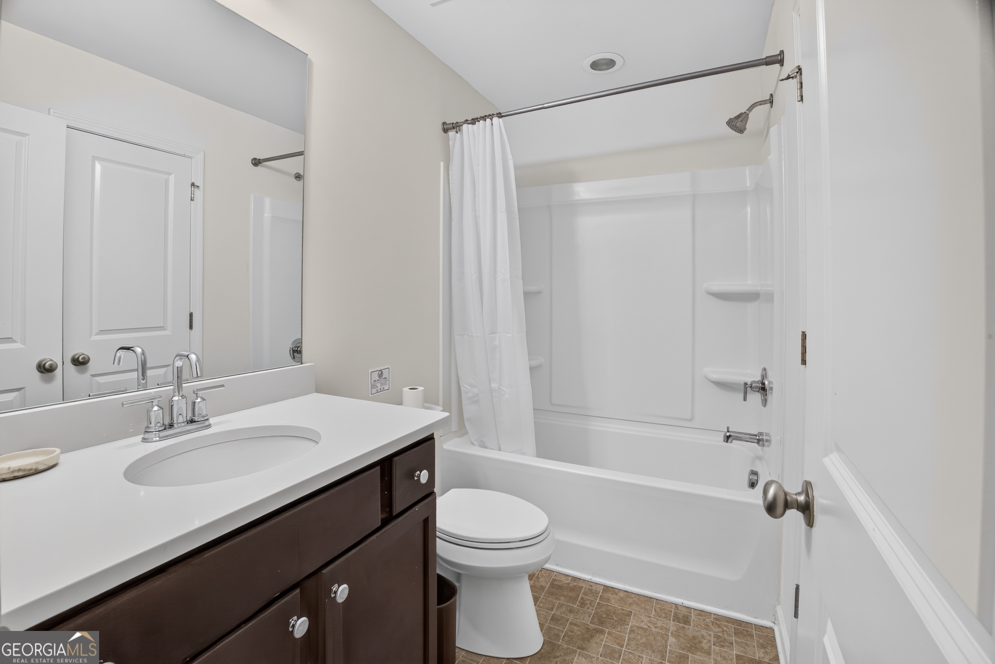 865 Society Circle Sw Property Photo 17