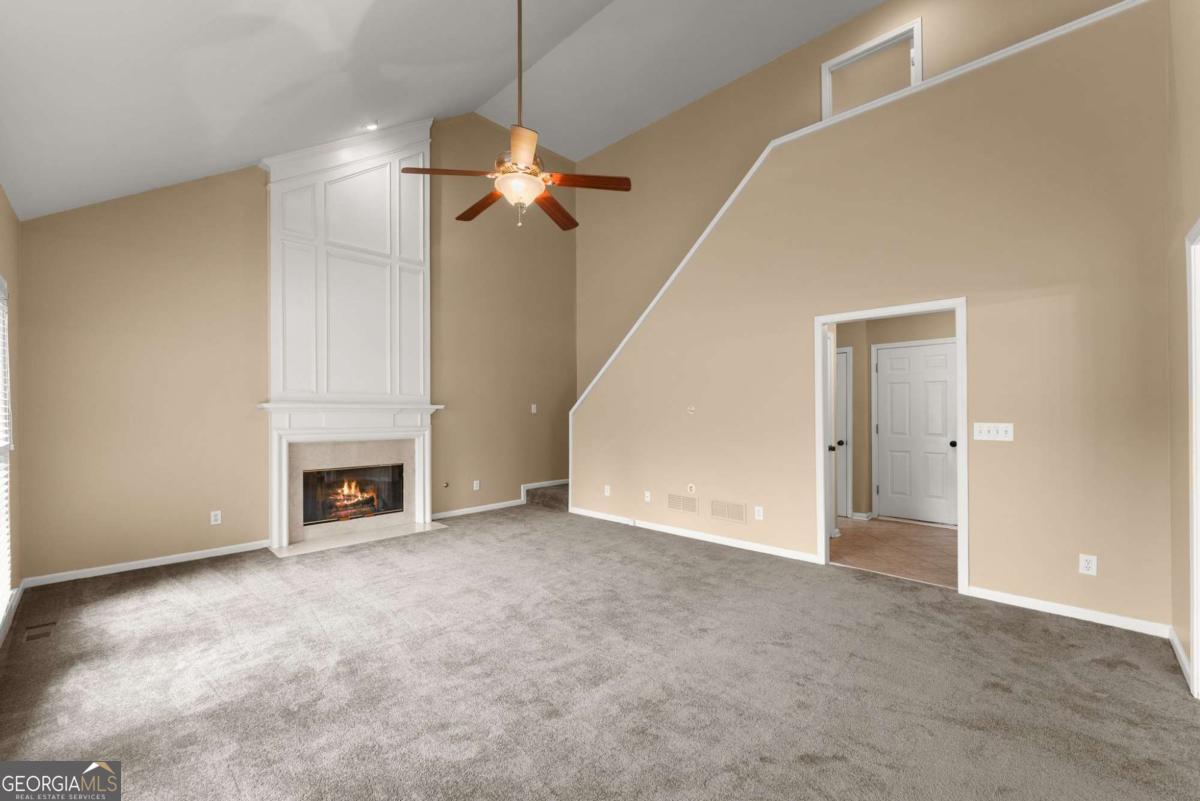 415 Fairford Lane Property Photo 18