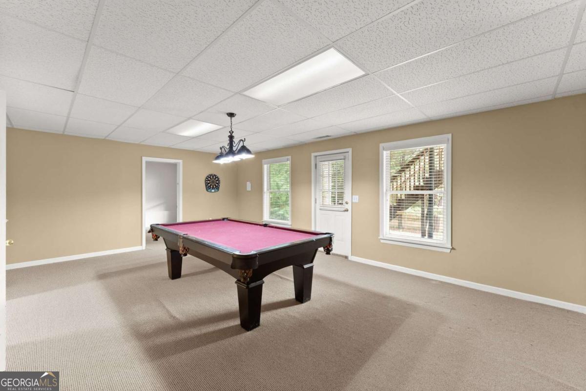 415 Fairford Lane Property Photo 39