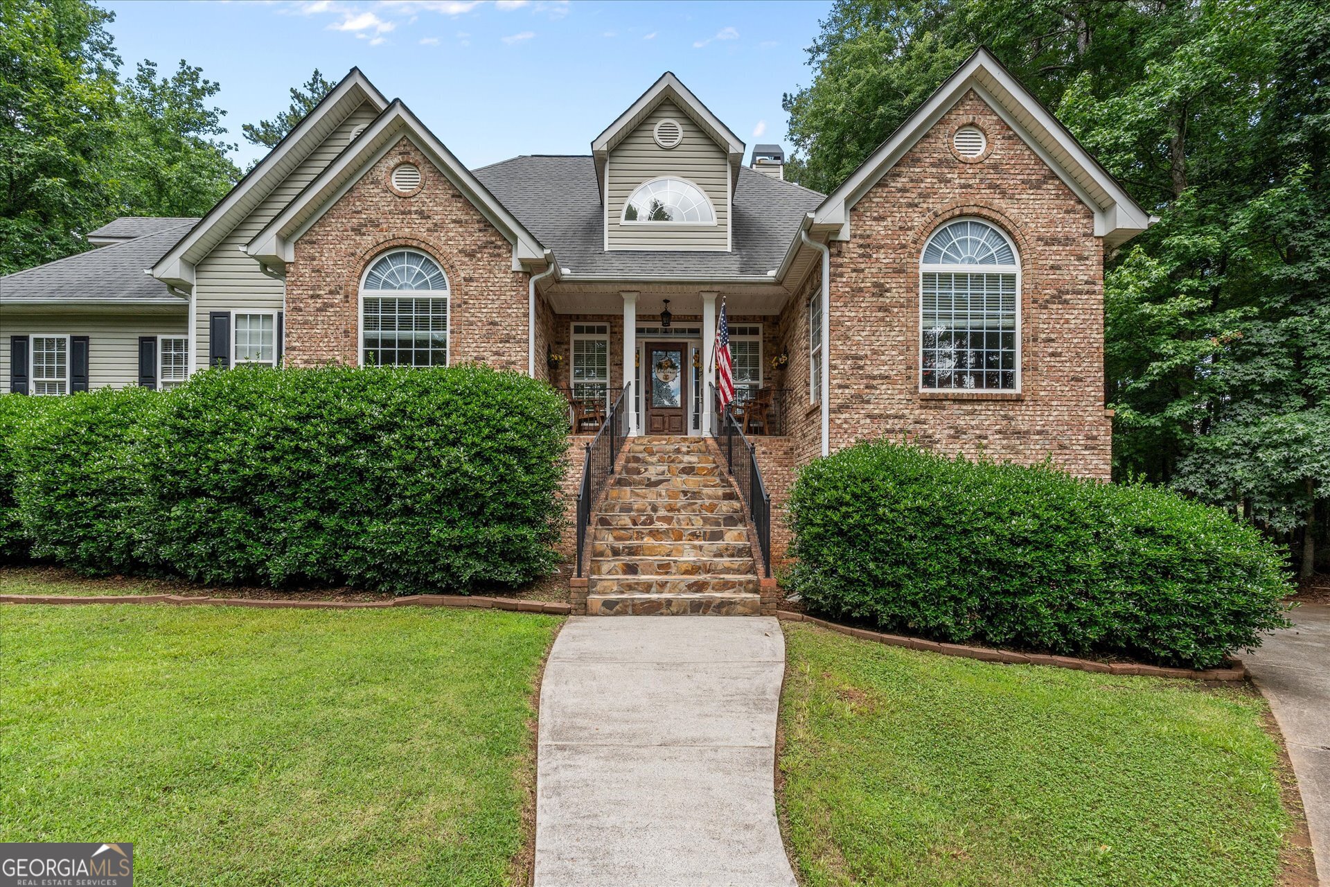 4050 Golfview Court Property Photo 1