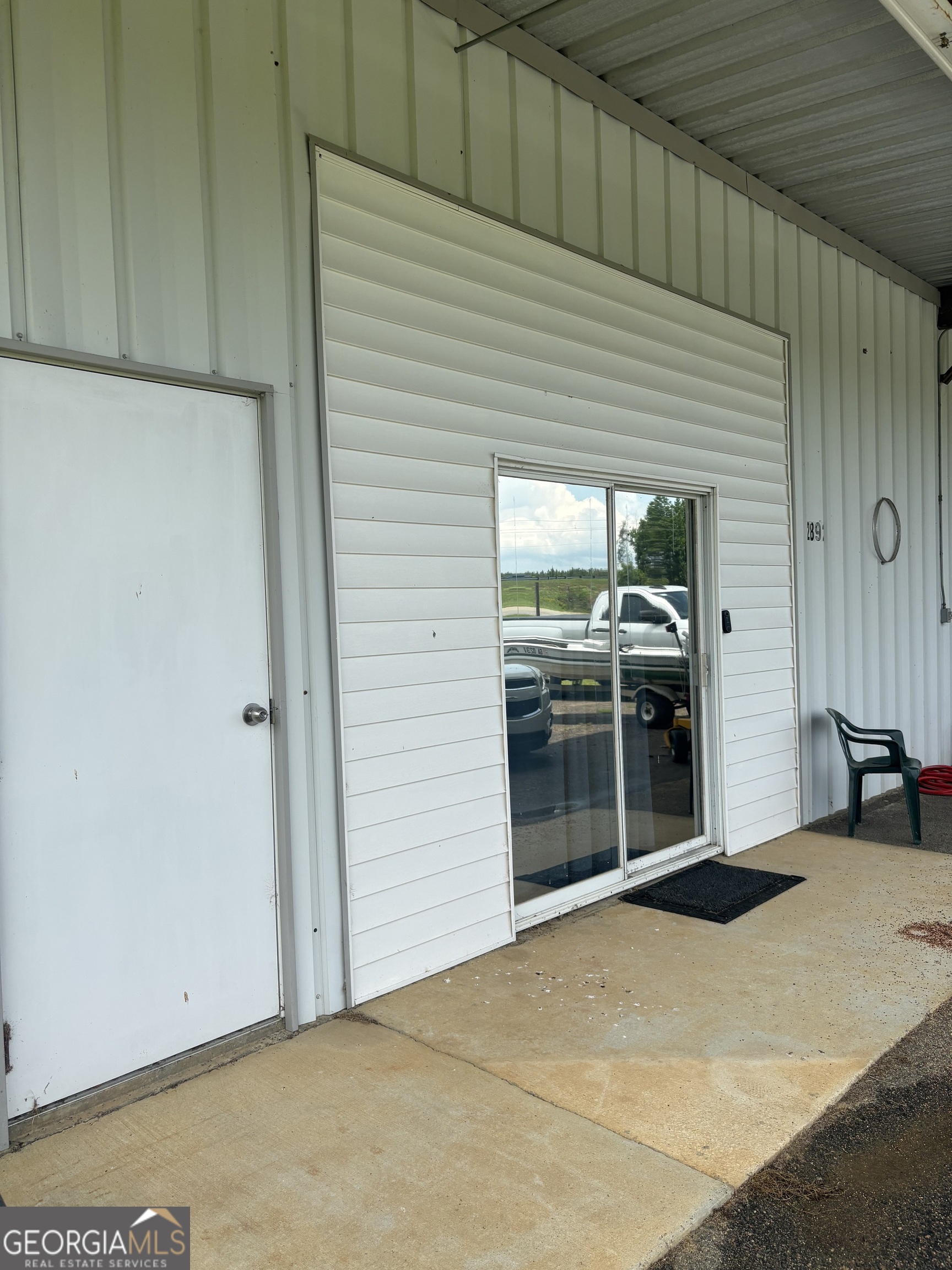 2892 Savannah Highway Property Photo 2