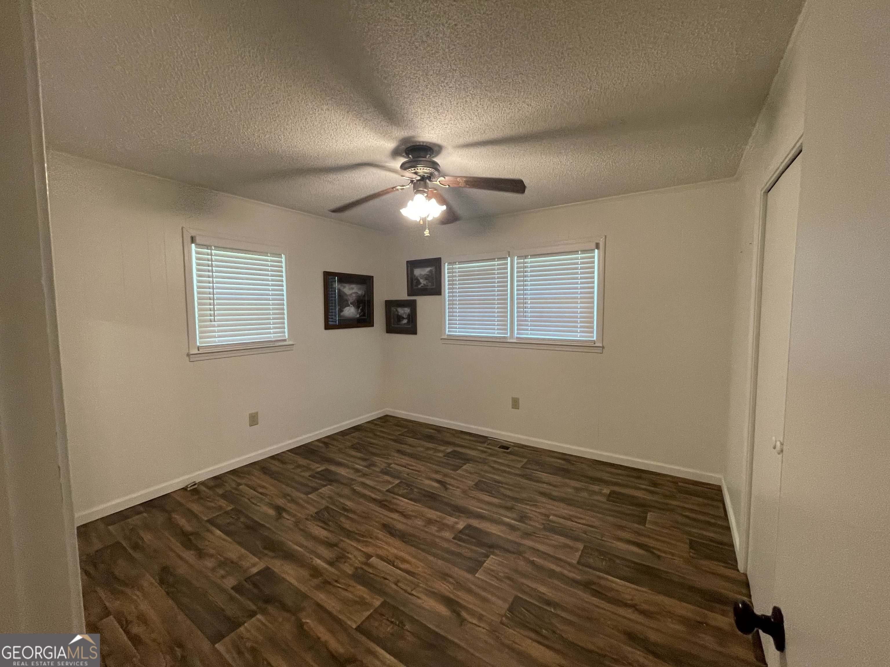 16067 Highway 59 Property Photo 15