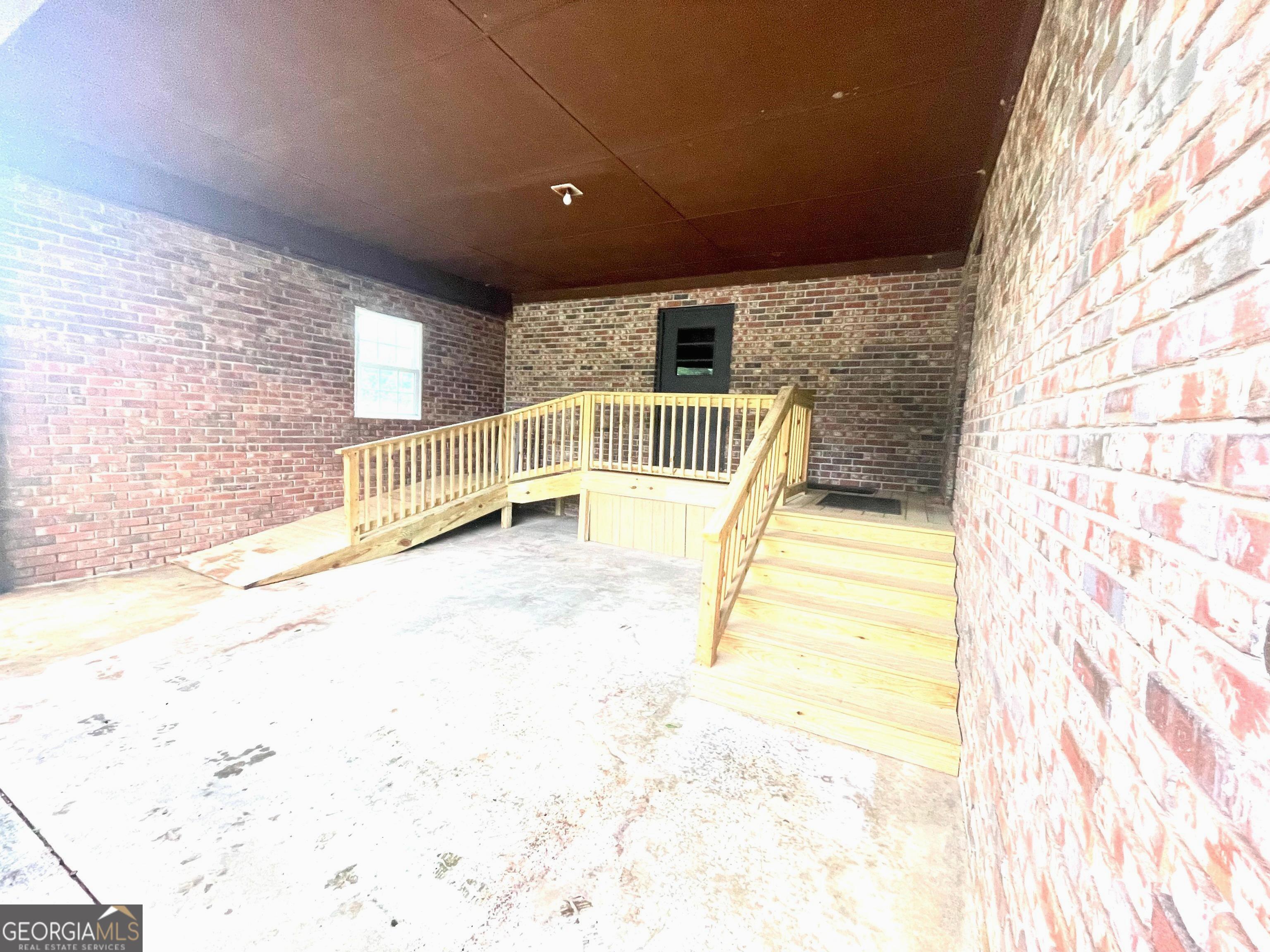 16067 Highway 59 Property Photo 19