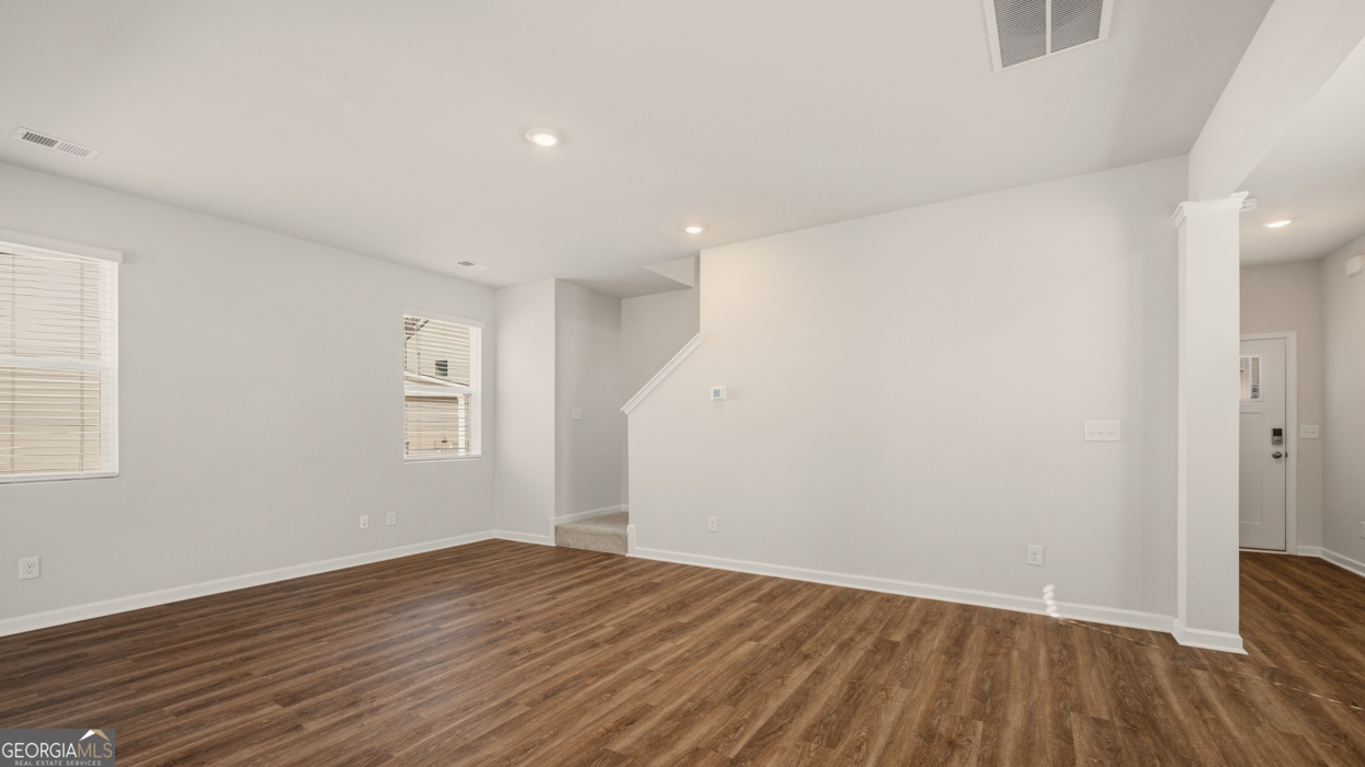 12003 Aukerman Way Property Photo 11
