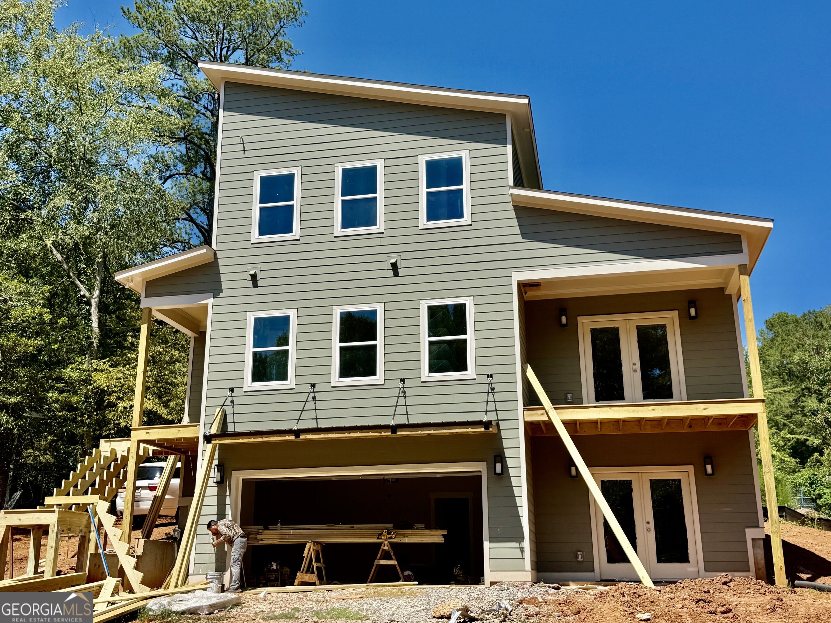 520 Rivermont Road